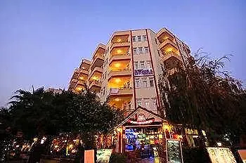 Hotel Angora 3*